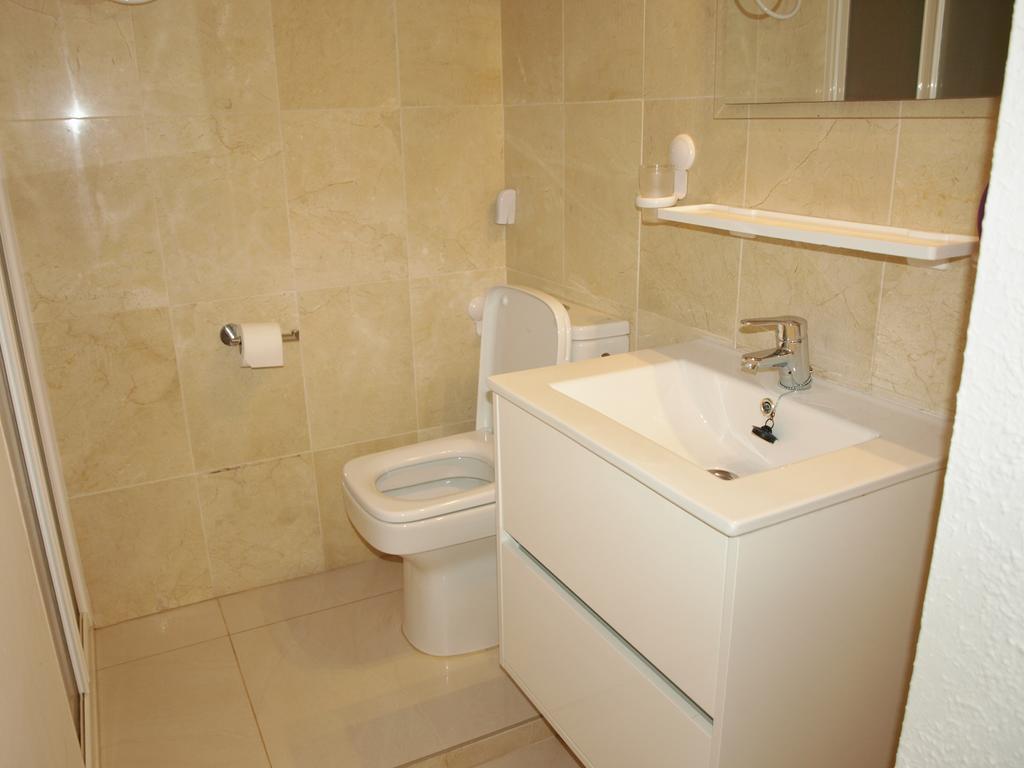 Sunrise Beachfront Apartment By The Marina ألتيا المظهر الخارجي الصورة